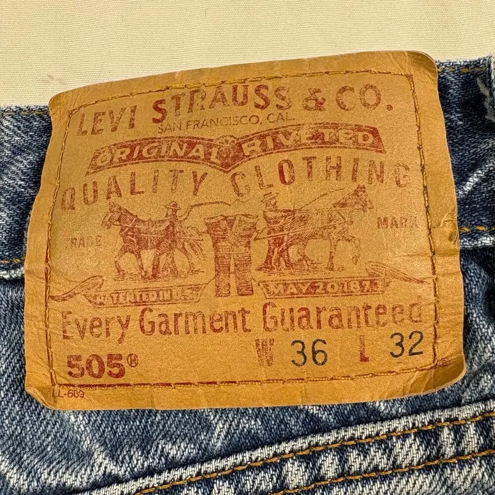 Levi's Vintage 505 Jeans Men's 36x32 Medium Wash Denim Paper Batwing Tag