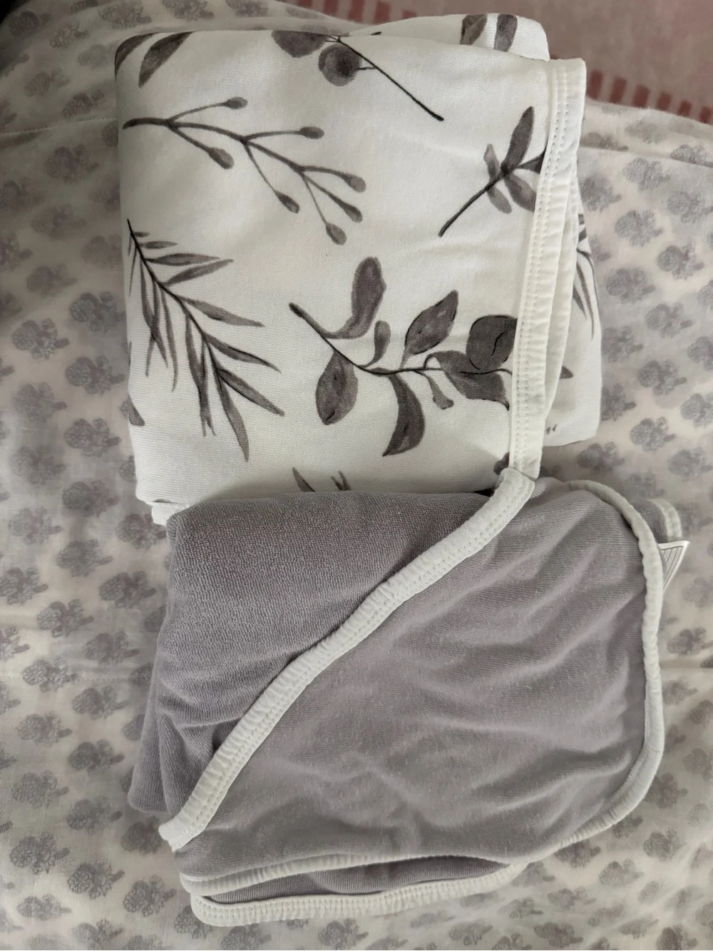 Soft Gray & White Floral Baby Bath Wrap - Unbranded
