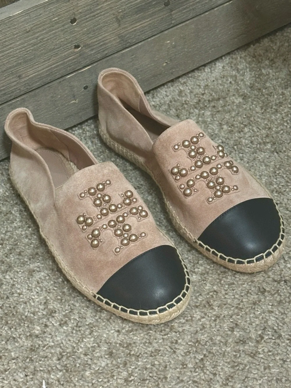 Tory Burch Pearl Logo Espadrilles Pink Suede Cap Toe Flats New Size 11