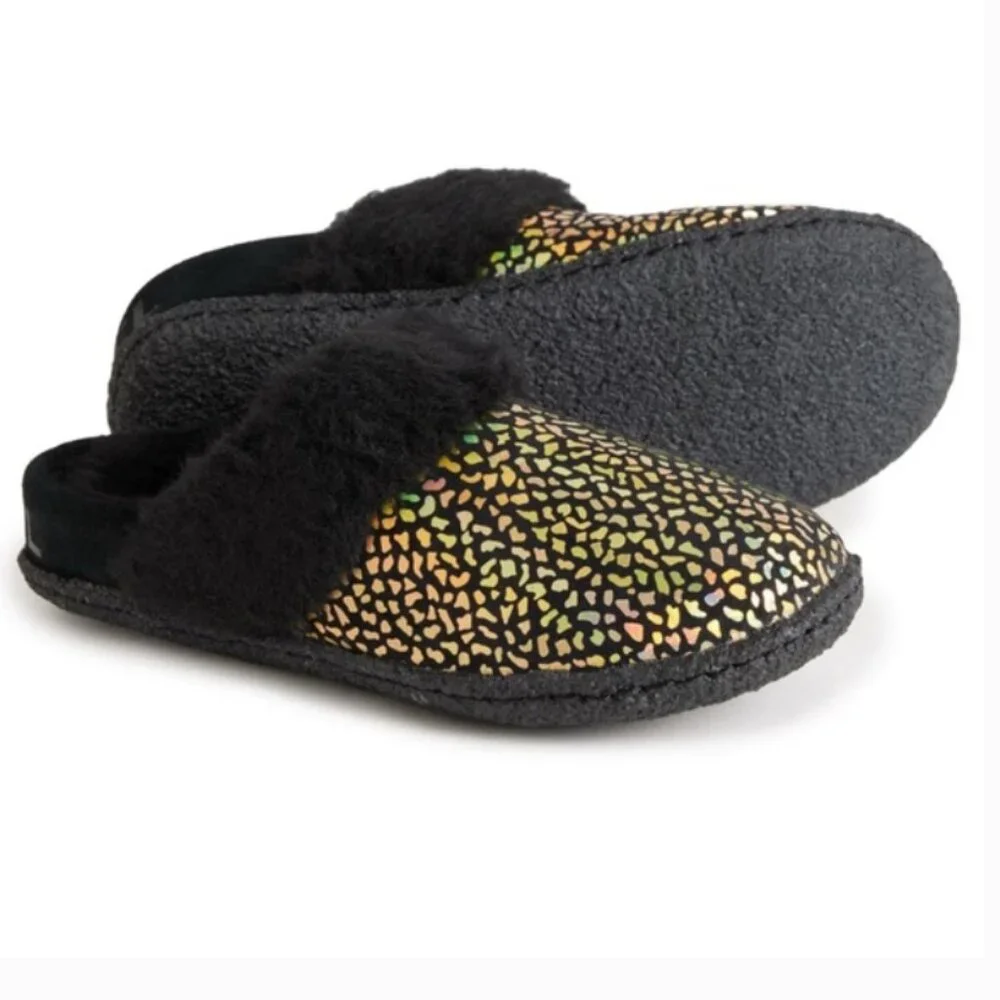 Sorel colored lots slippers