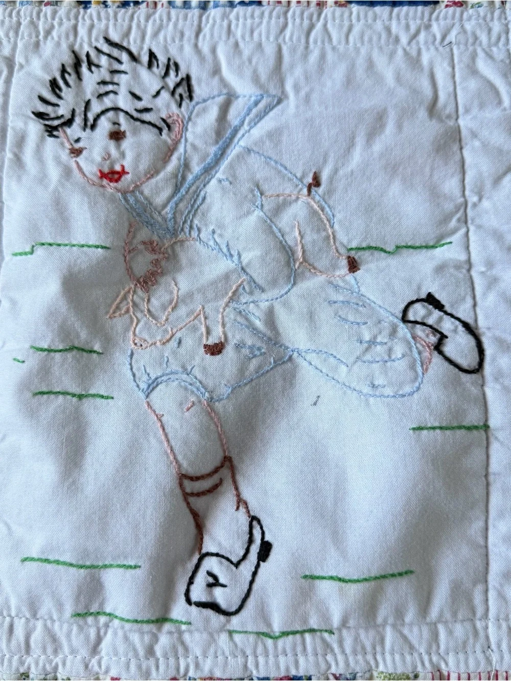 Vintage Embroidered Nursery Quilt Baby Blanket 38x38 Fleece Back Storybook