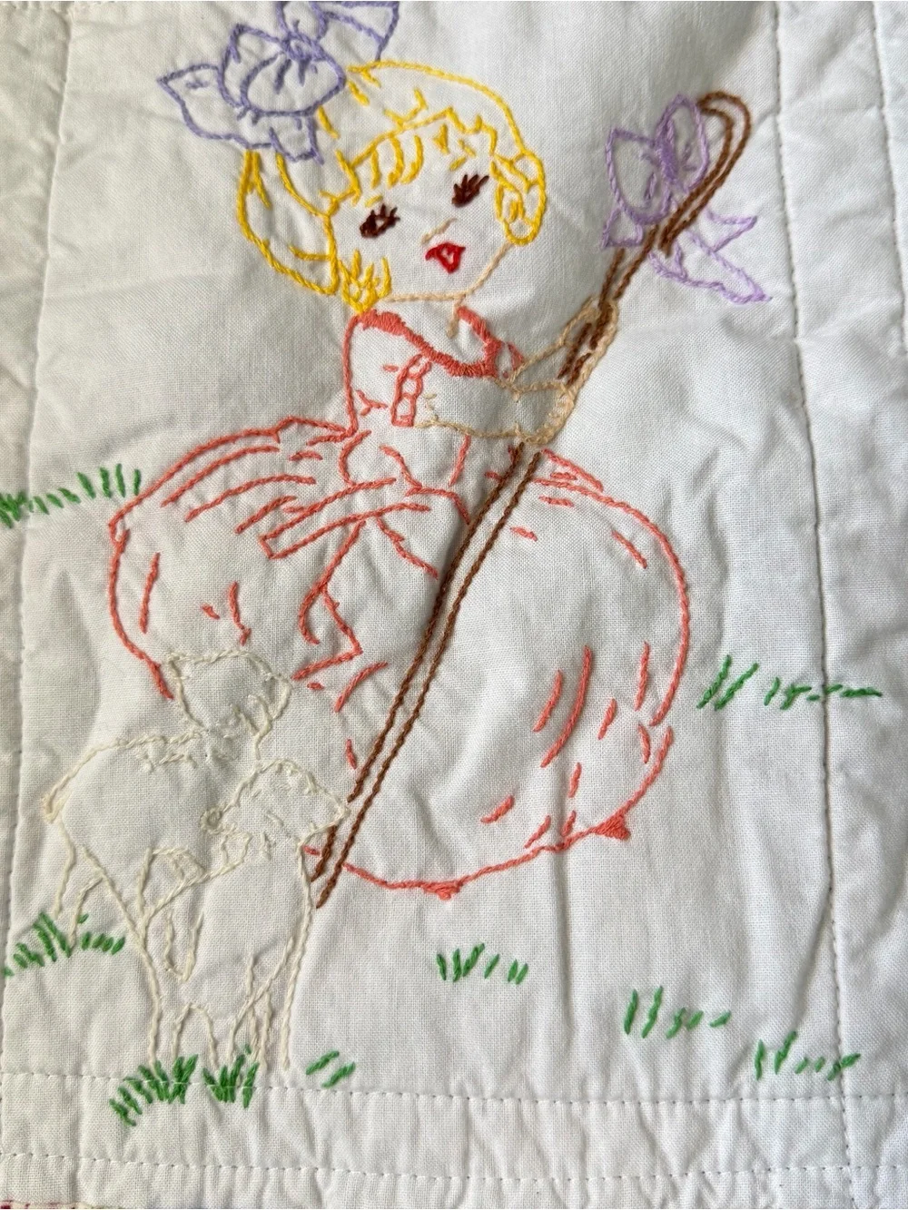 Vintage Embroidered Nursery Quilt Baby Blanket 38x38 Fleece Back Storybook
