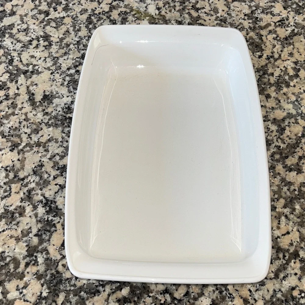 Vintage Corningware P-332 Blue Coneflower White 2 3/4 QT Baking Dish