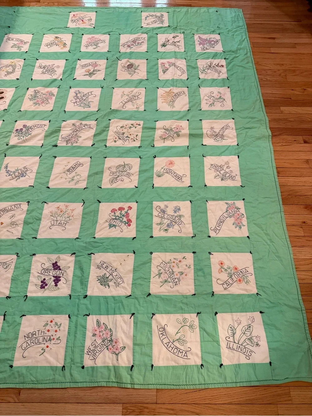 Vintage Embroidered 50 State Flower Patchwork Quilt Mint + Cream cottage country