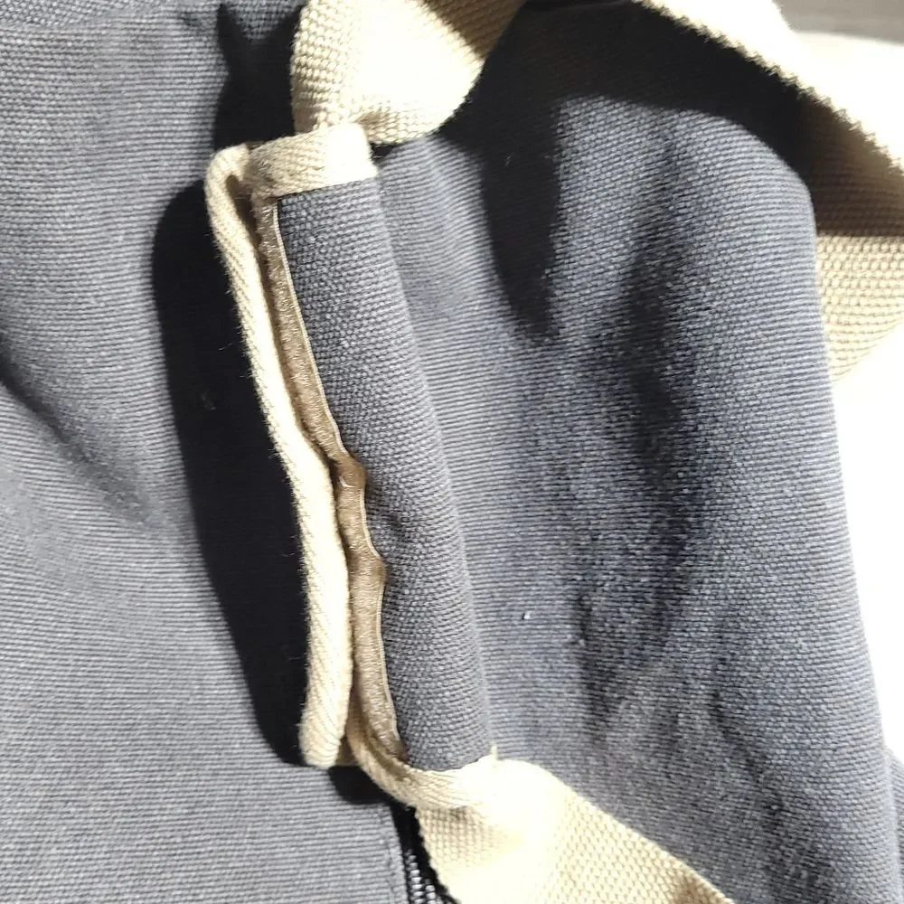 Unbranded field co