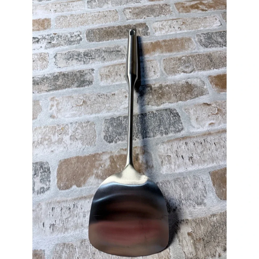 N/A sleek stainless