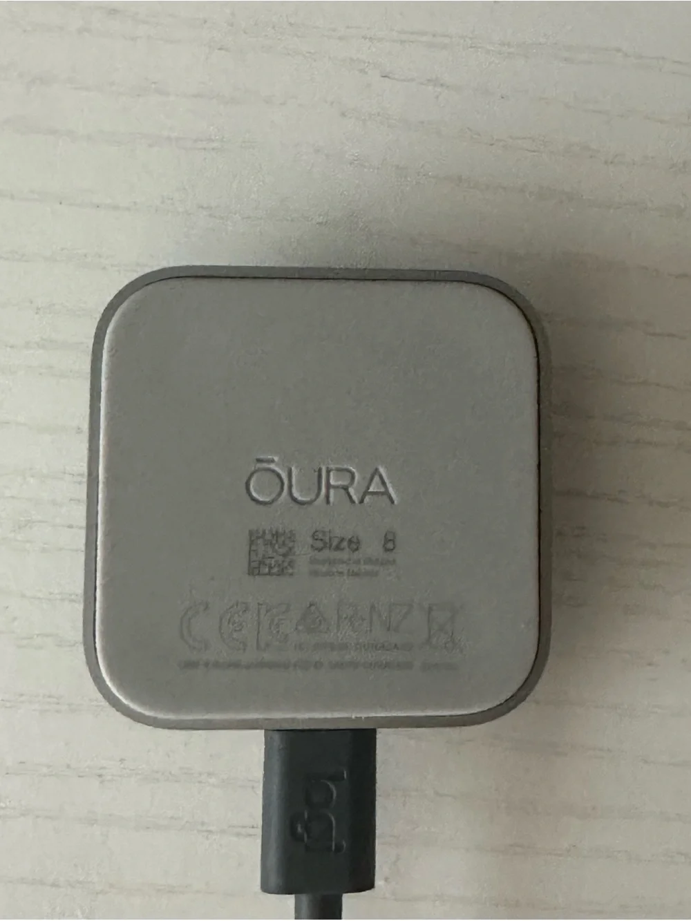Oura Ring Gen 4 - Silver size 8