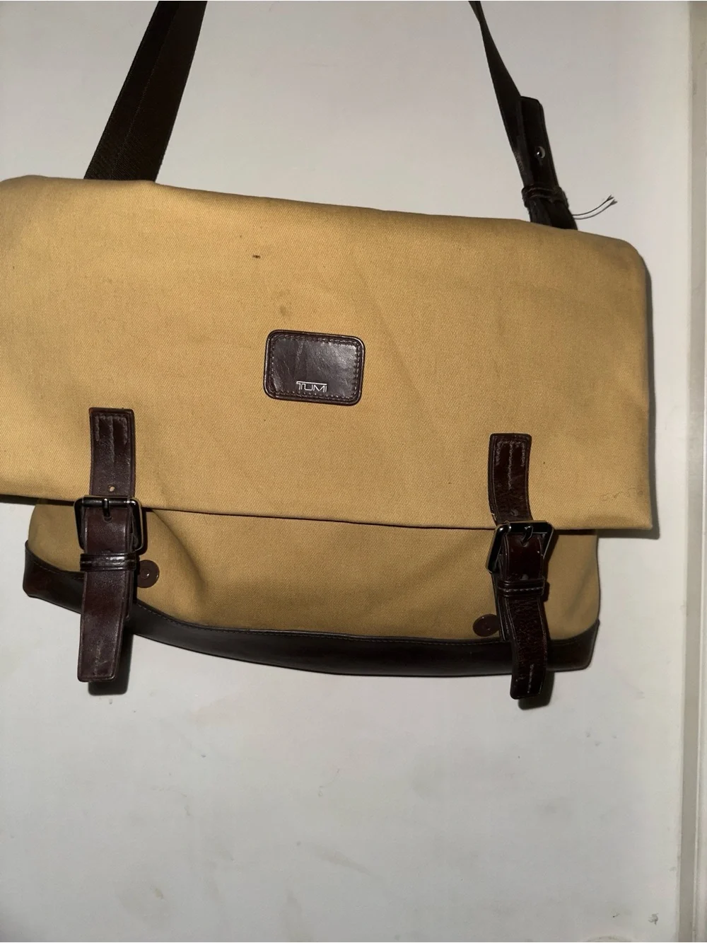 Tumi messenger bag
