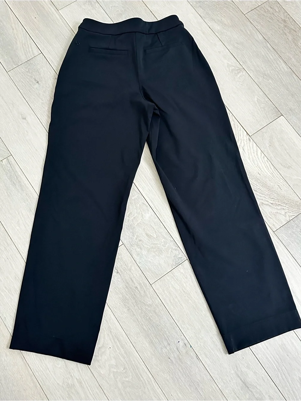 lululemon athletica classic black