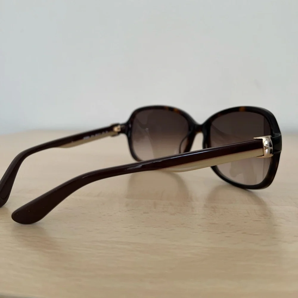 Salvatore Ferragamo feragamo brown