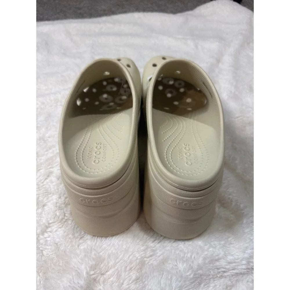 CROCS siren clogs