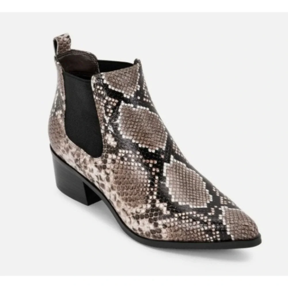 Blondo Emelia Waterproof‎ Brown Snake Leather Ankle Boots Womens 9 M