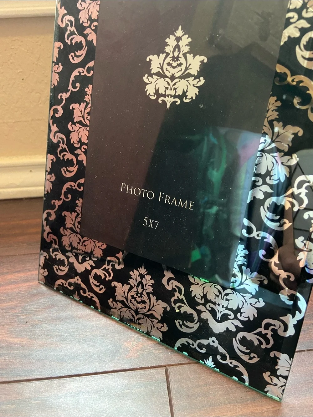 N/A elegant black