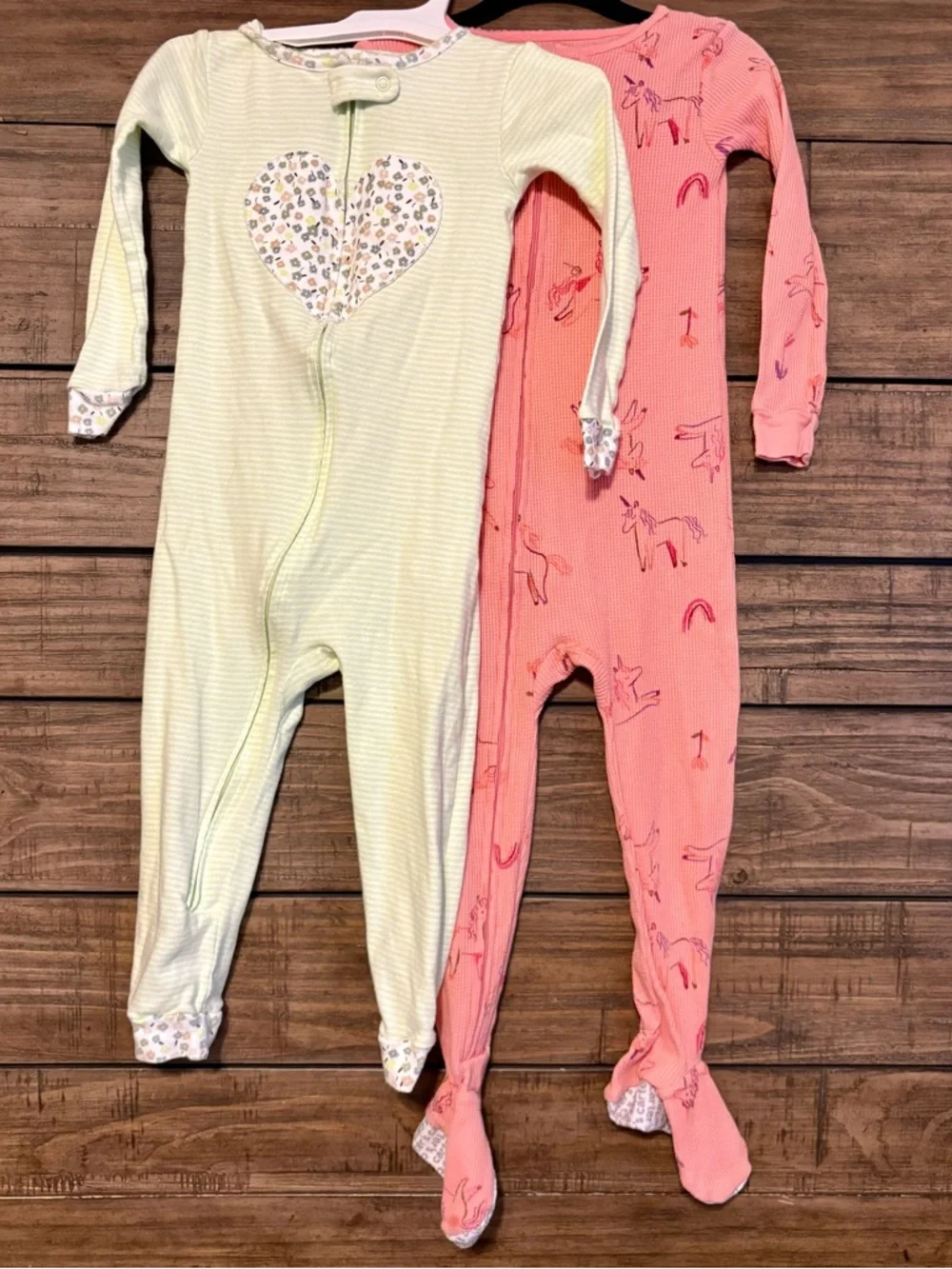 Carter’s Girls Pajama Bundle 3T Zip Sleeper Footie Unicorn + Zip‎ Romper No Feet