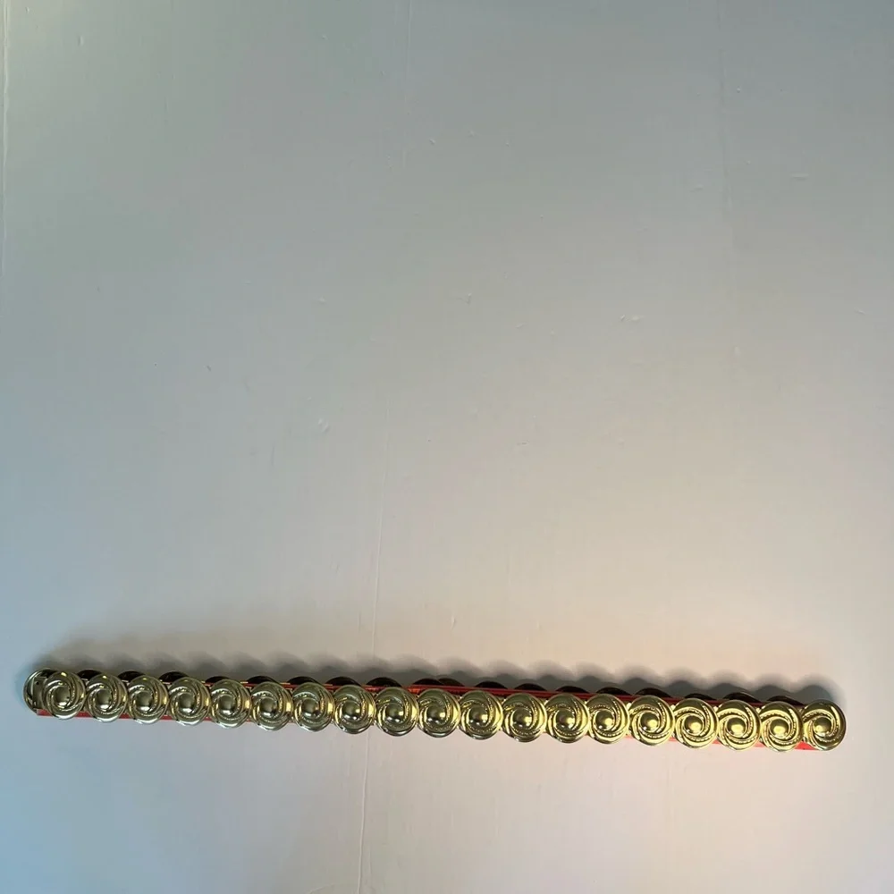 Vintage 1990's Y2K‎ Gold Tone Circle Scallop Medallion Stretch Belt One Size