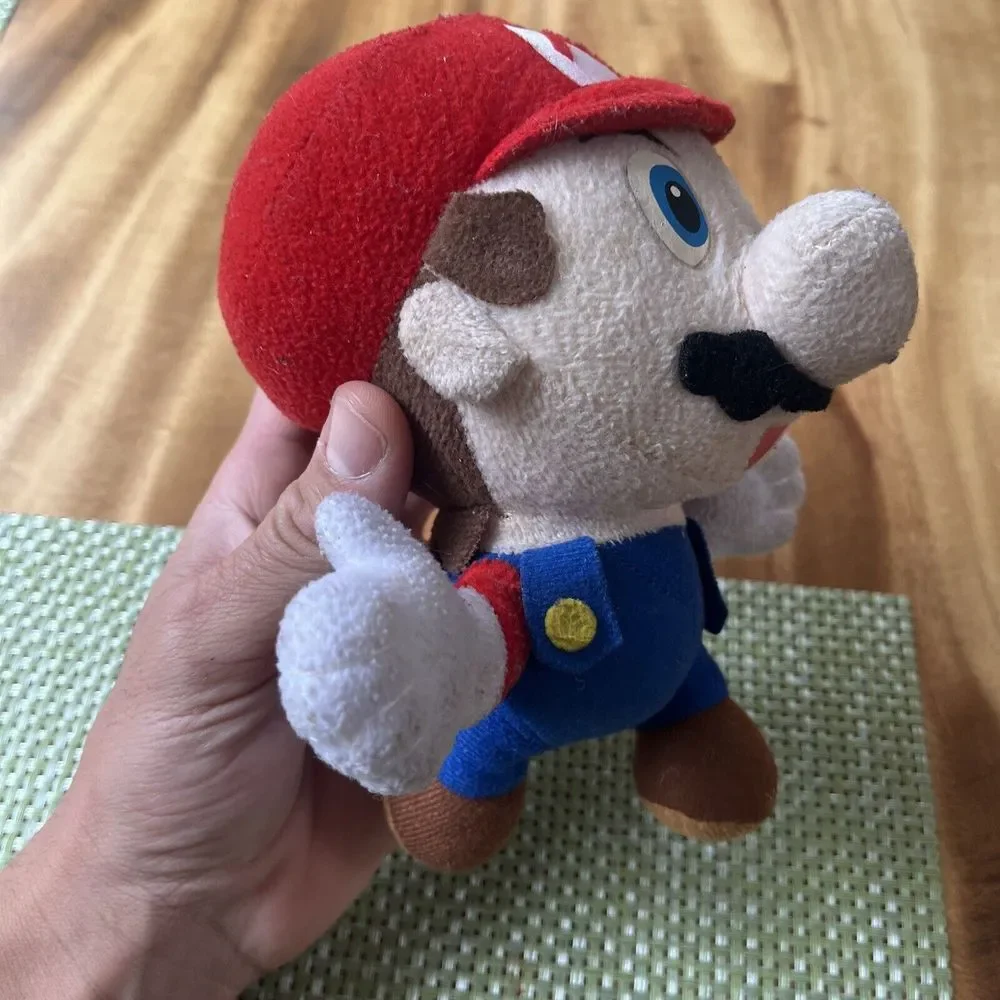 Small Nintendo Super Mario‎ Bros Plush Toy