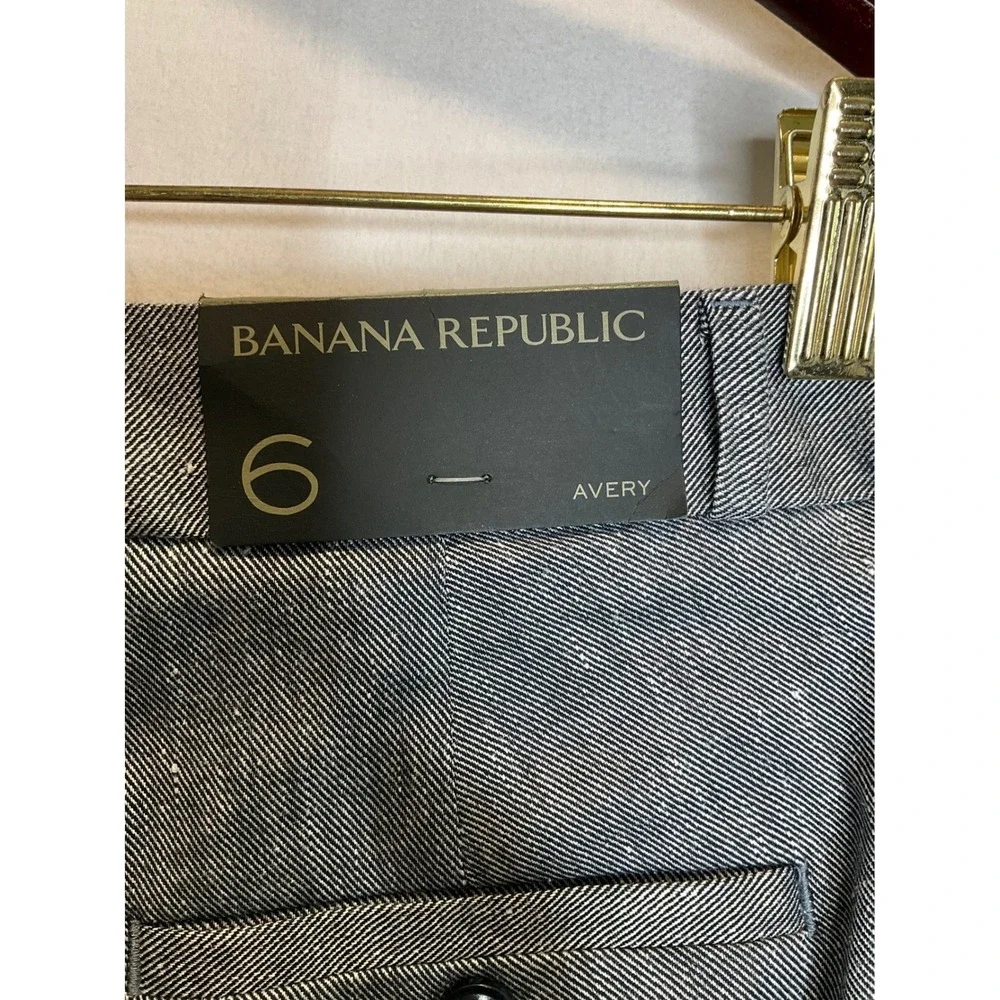 Banana Republic new banana