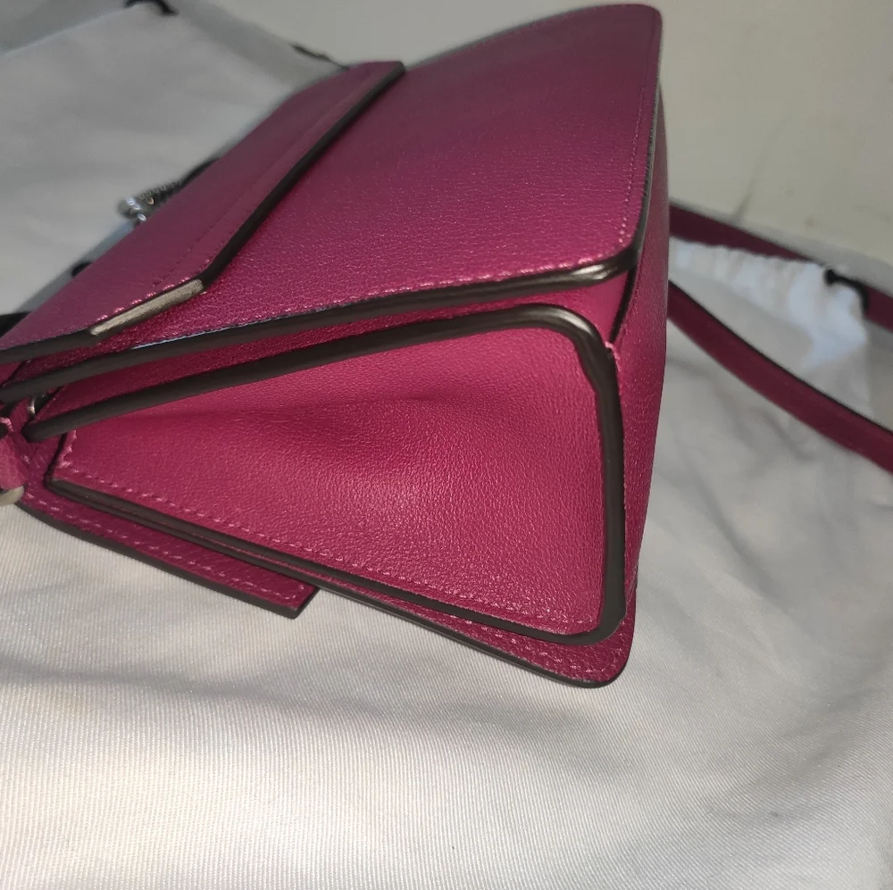 Givenchy auth nwt