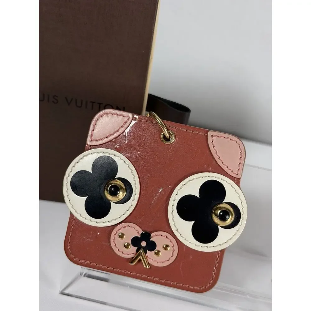 Louis Vuitton Vernis Dog Face Charm Rare Collectible key chain pink 0023