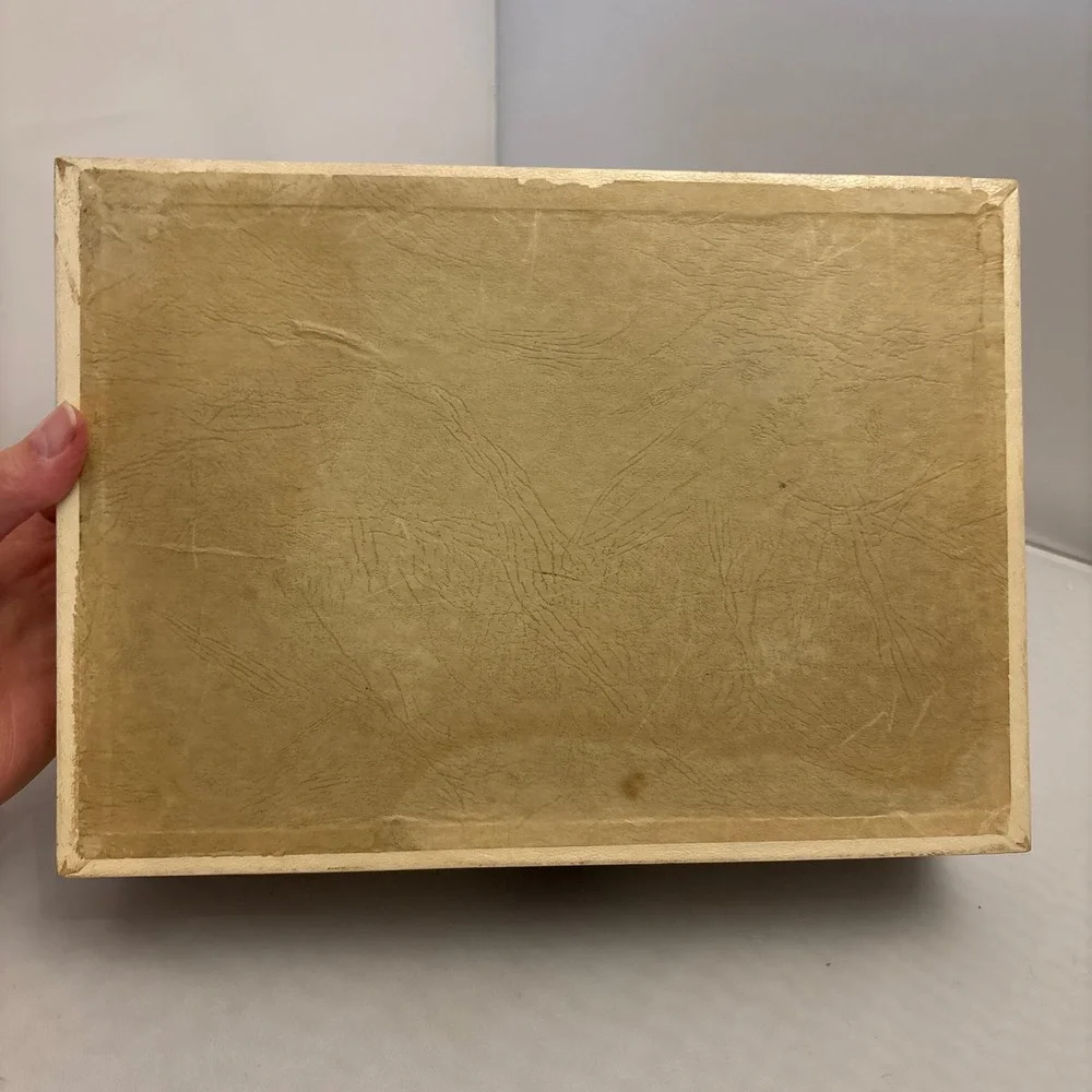 N/A vintage ivory