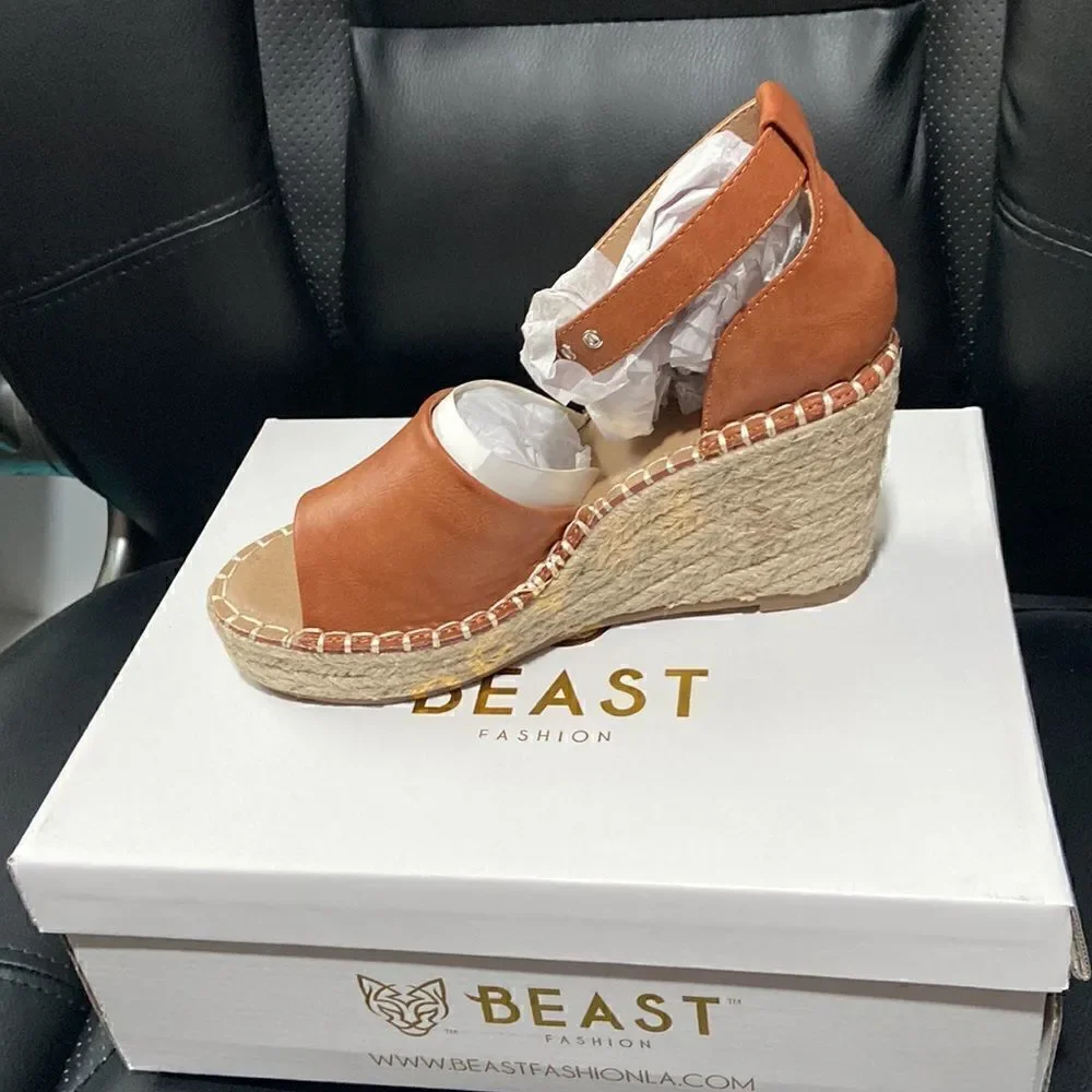 BEAST FASHION beautiful brown