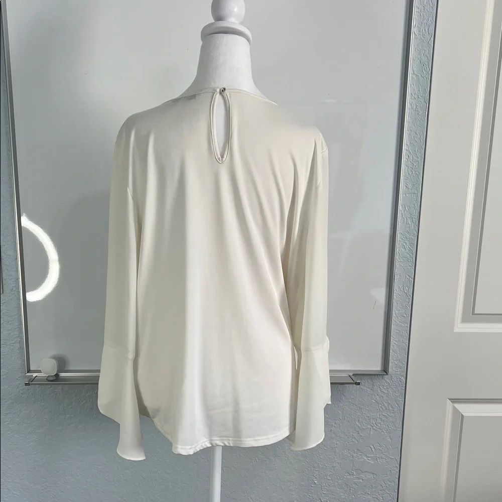 41 Hawthorn chic wrap
