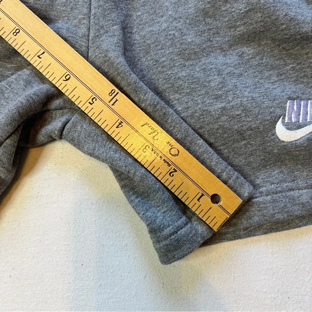 Nike Gray Sportswear Club‎ French Terry Shorts Girls Large