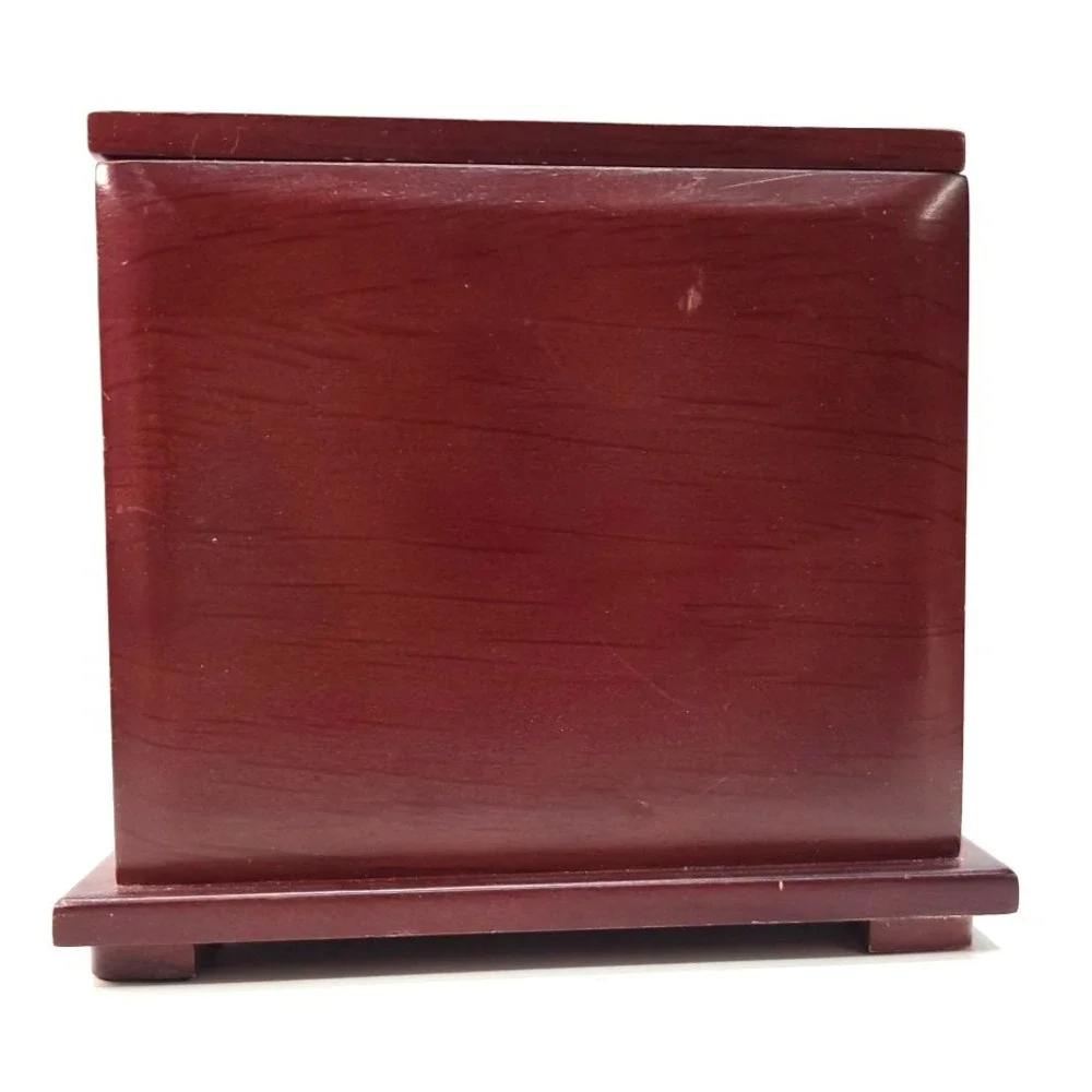 The Unbranded Brand vintage small