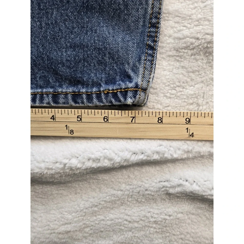 Levis measure 29×29