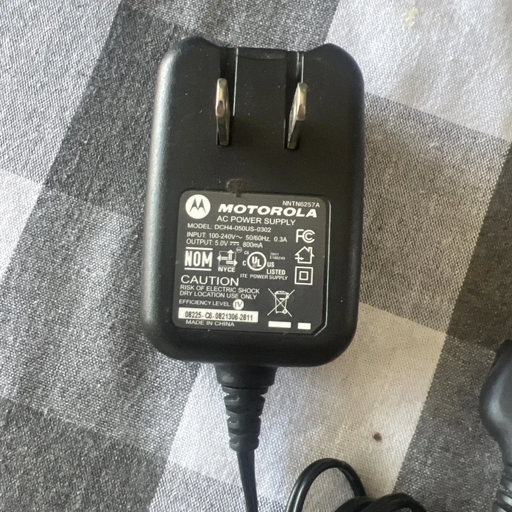 Motorola ac power