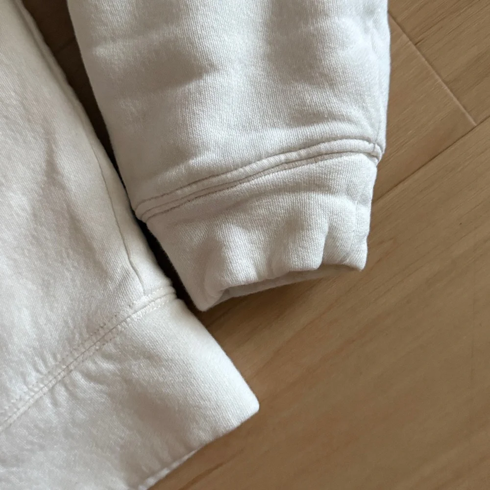 Old Navy rips design