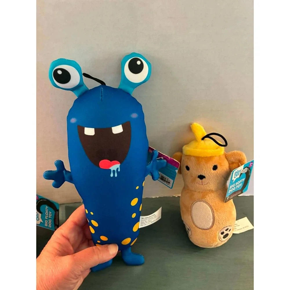 Play On! Dog Toy Lot 7pc Mixed Audience OS NEW Big Softy Floaty Rocket