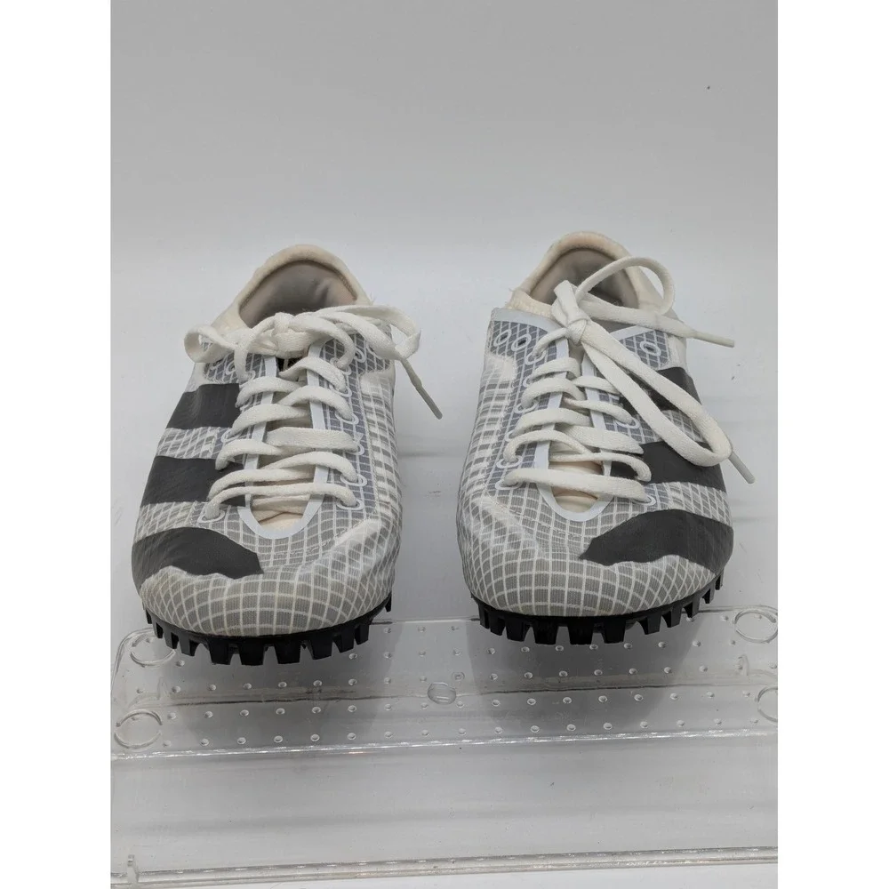 adidas show not aggressive