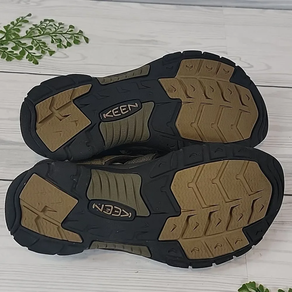Keen sandals great rubber
