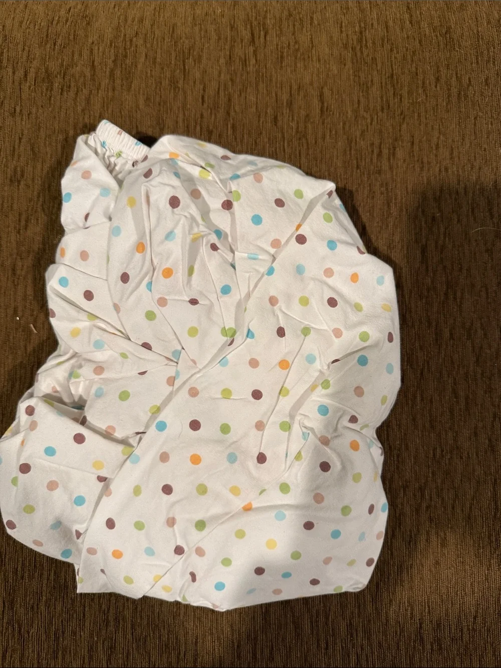 Circo White Fitted Sheet with Multicolor Polka Dots