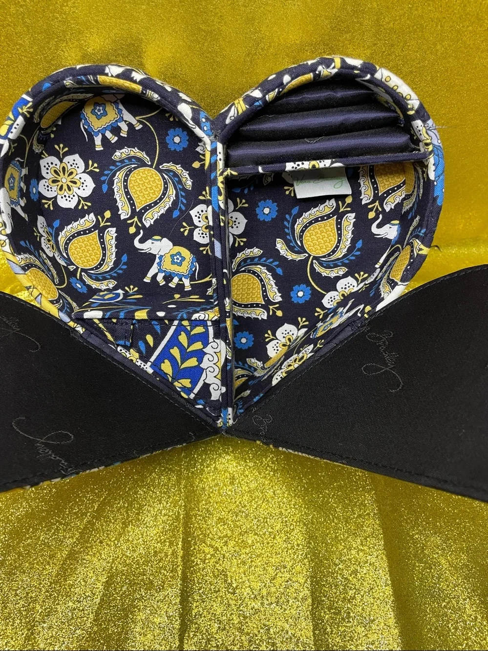 Vera Bradley retired vera