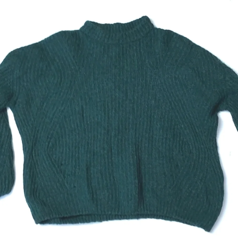 Anine Bing tone luxury sleeves