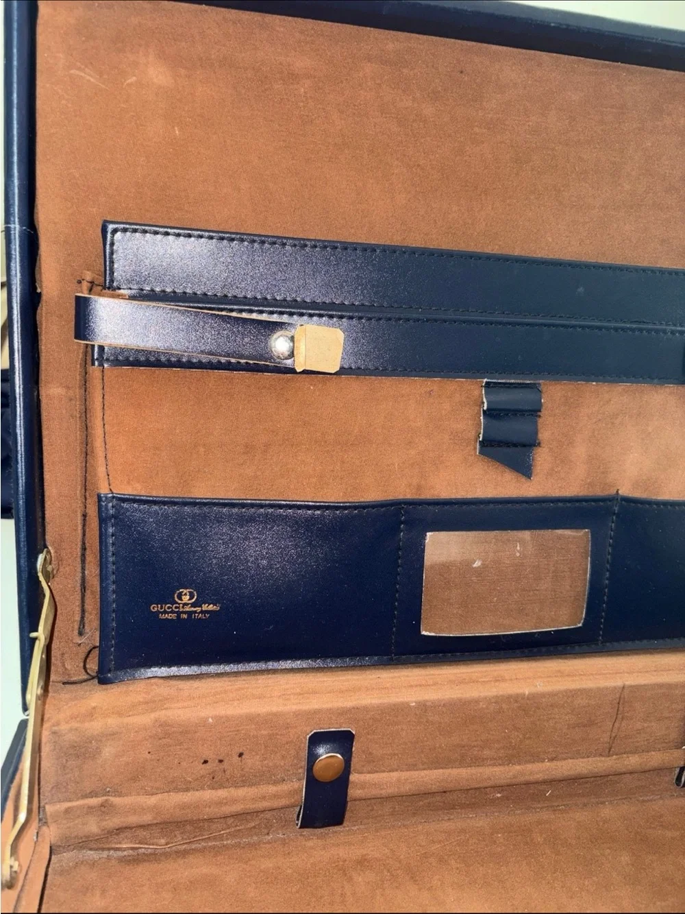 Gucci authentic monogram