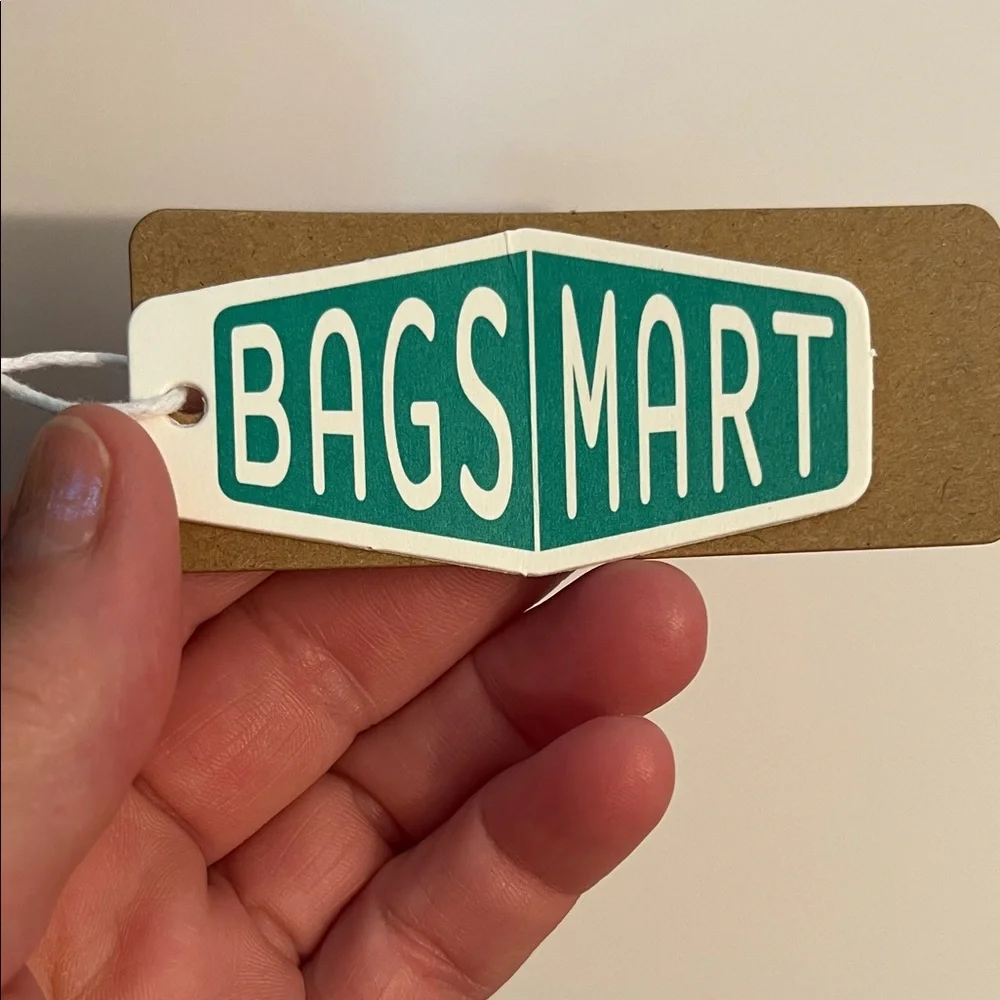 Bagsmart sleek black