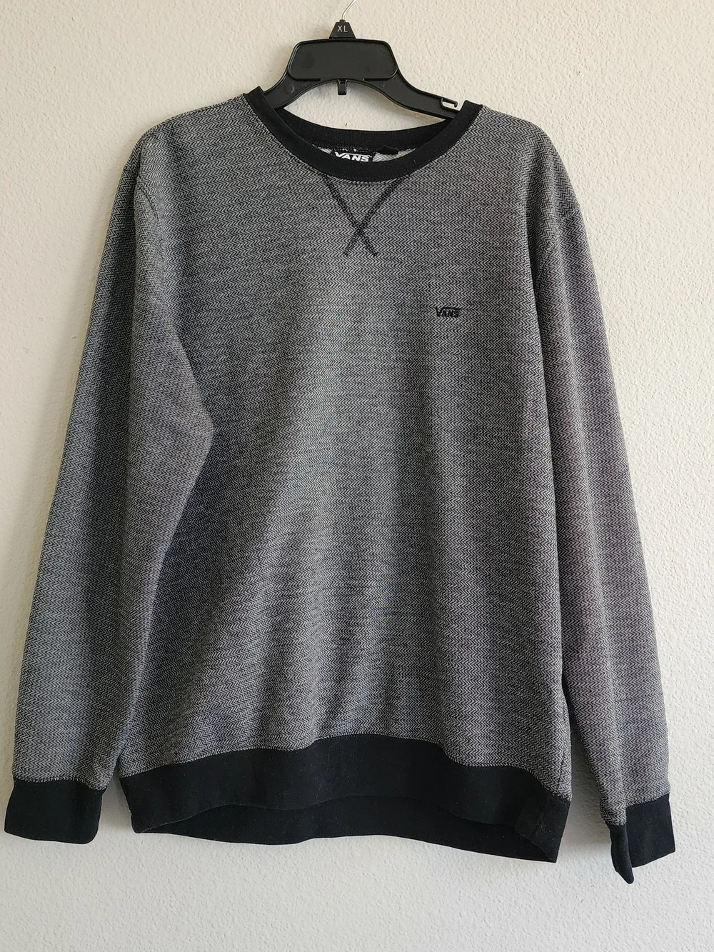 Vans Grey Black Herringbone Textured Knit Crewneck Sweatshirt Size L