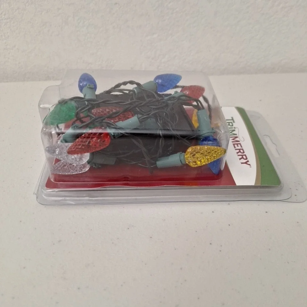 Vintage Trimmery Christmas Multicolor Indoor Miniature Light Set 5 Feet NEW