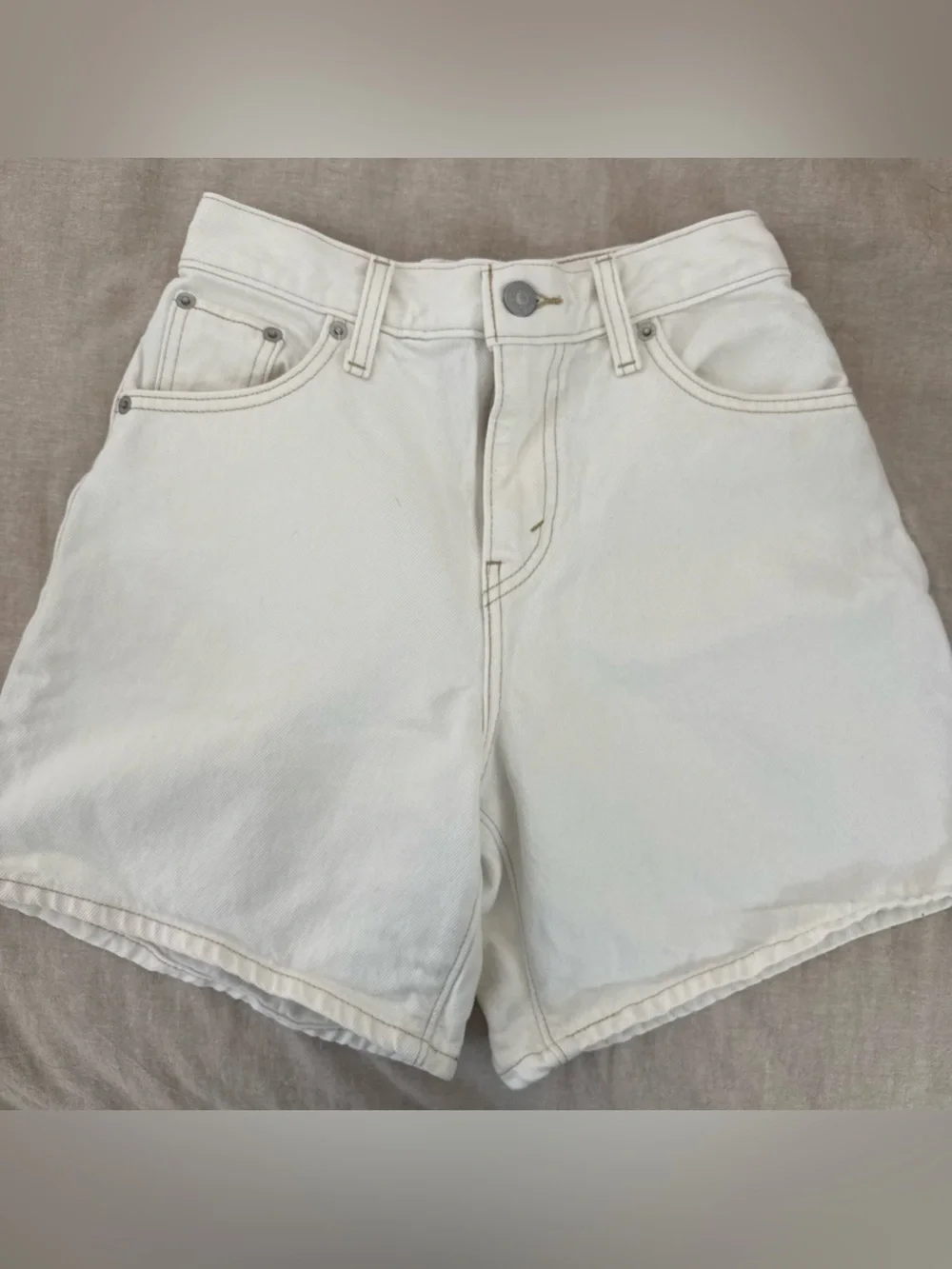 Levi’s Premium High Baggy Shorts