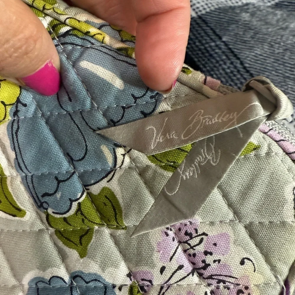 Vera Bradley gently used