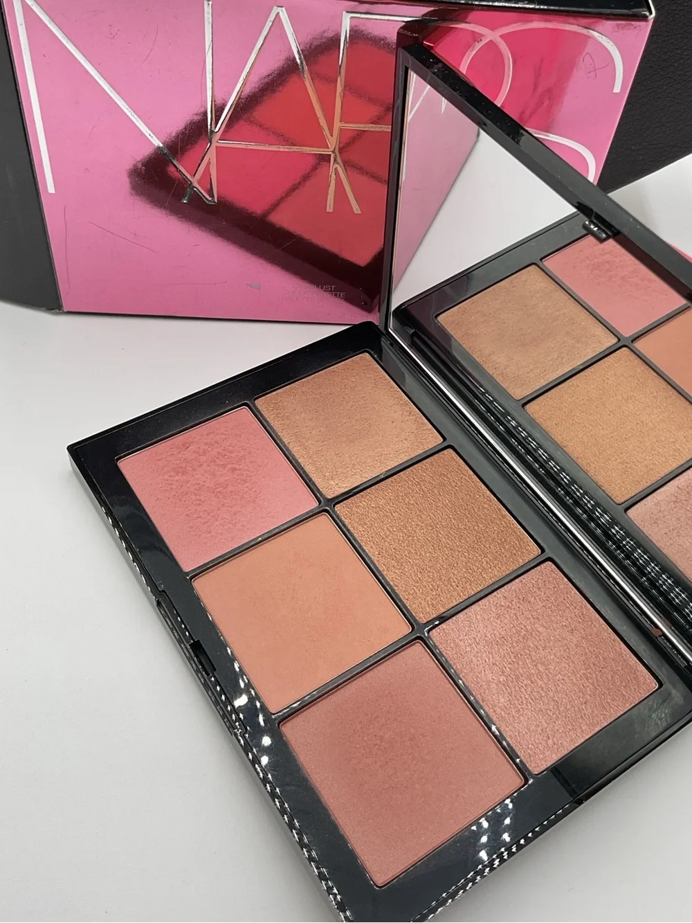 NARS overlust cheek