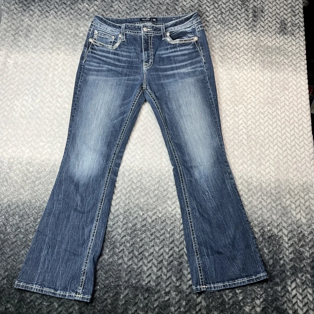 Miss Me Jeans Womens 34 Curvy Boot Rhinestone Embellished Flap Pocket W34 L 31