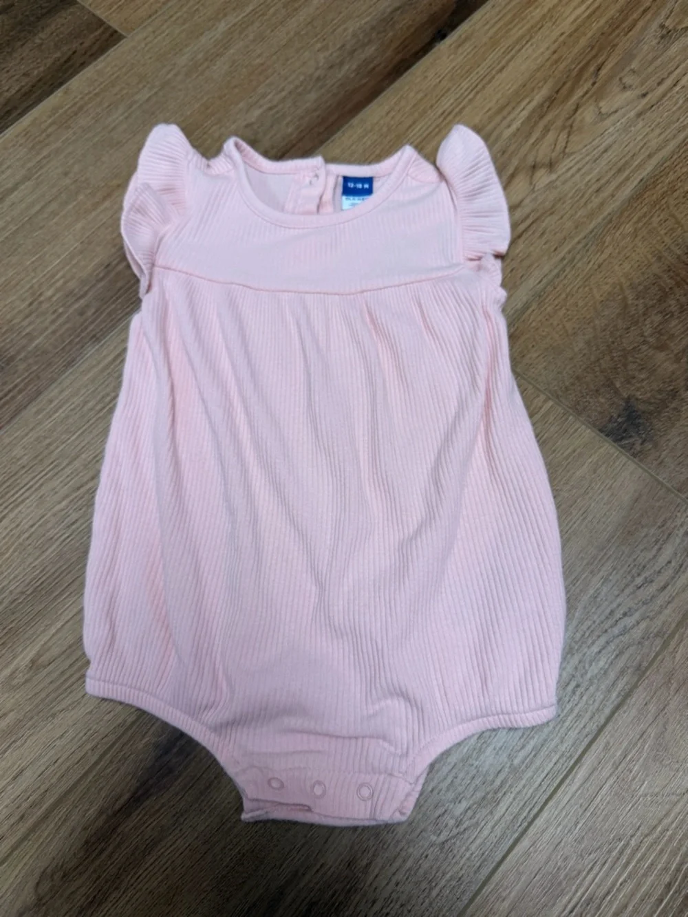 Old Navy Baby Girl Pink Ribbed Bubble Romper 12-18M Flutter Sleeve Summer Outfit