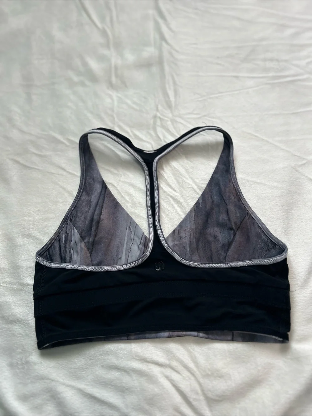 🌸Reversible Lululemon Racerback bra sz:2