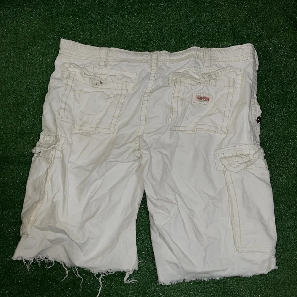 NWOT True Religion caca tho shorts sz40