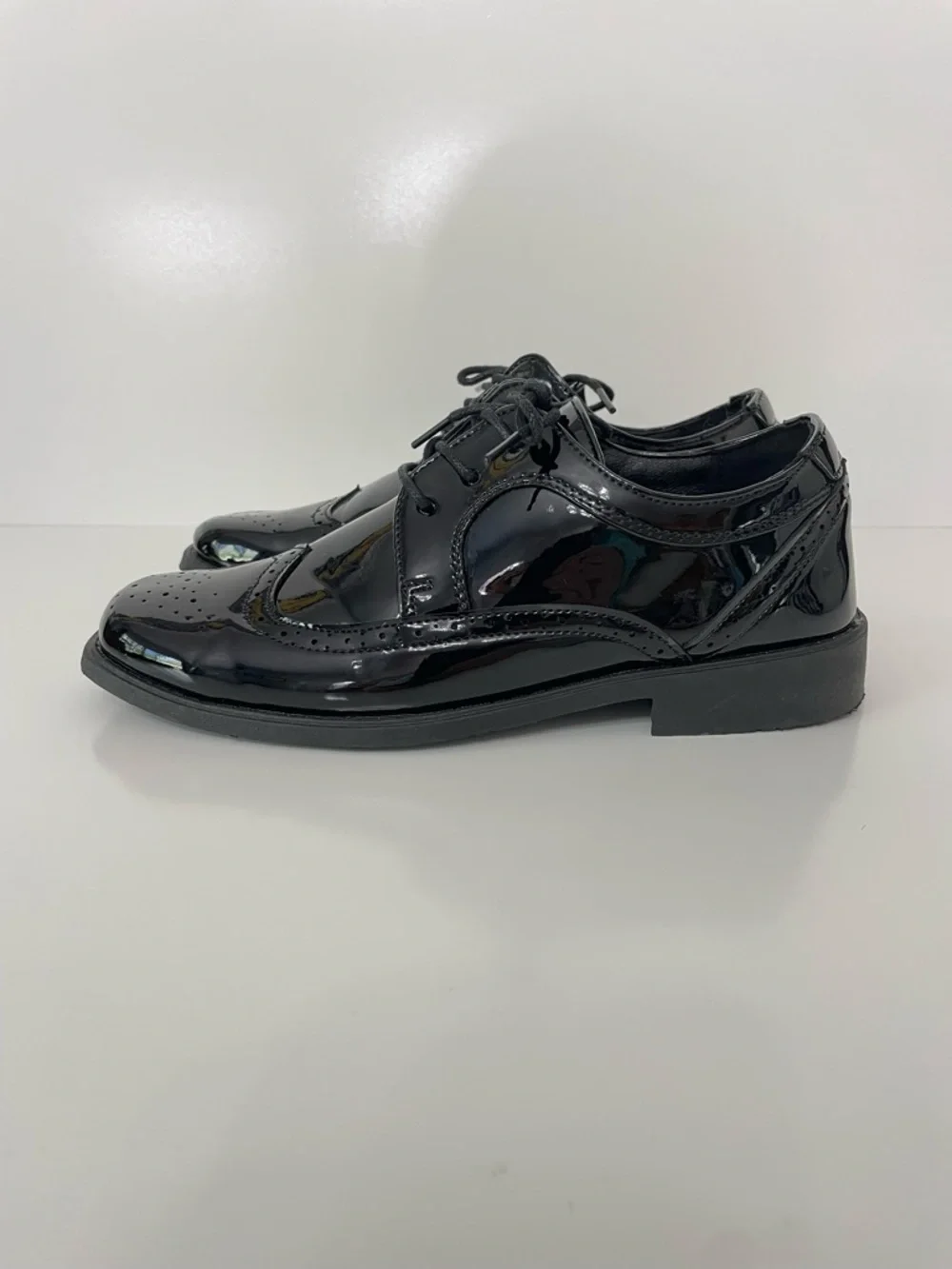 Josmo Boys Black Mirror Shine Dress Shoes, size 4
