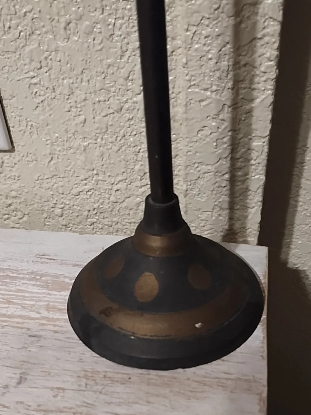 Decorative Moon Candle Holder in Bronze -